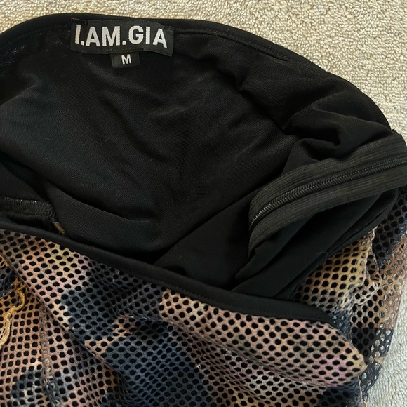 I am Gia patchwork net body-con skirt size medium - Picture 3 of 3